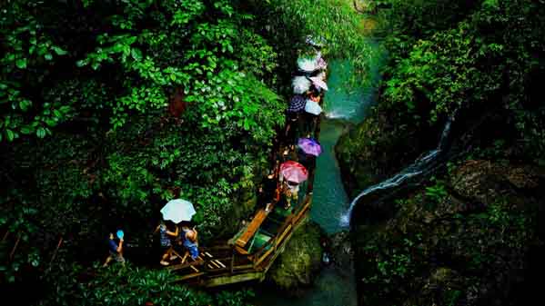 西南旅游