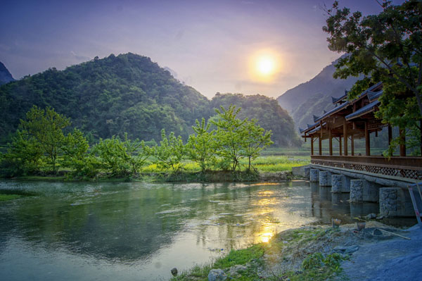 西南旅游