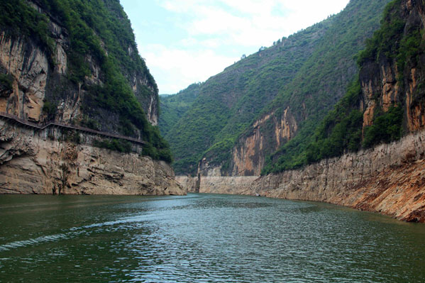 順道游.三峽單程二日游 萬(wàn)州登船